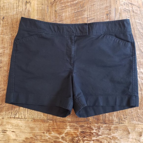 Ann Taylor Pants - Ann Taylor - Women's - Signature Shorts - Flat Front - Black - Size 12
